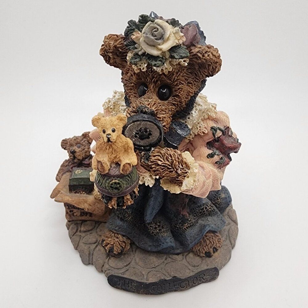 Vintage 1998 Boyds Bear "The Collector" Figurine No box